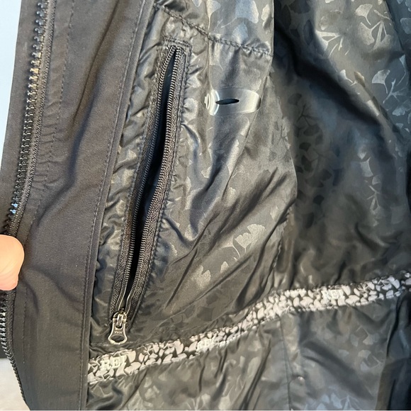 REI E1 Elements Black Trench Coat w/ Detachable Hood - Picture 8 of 11